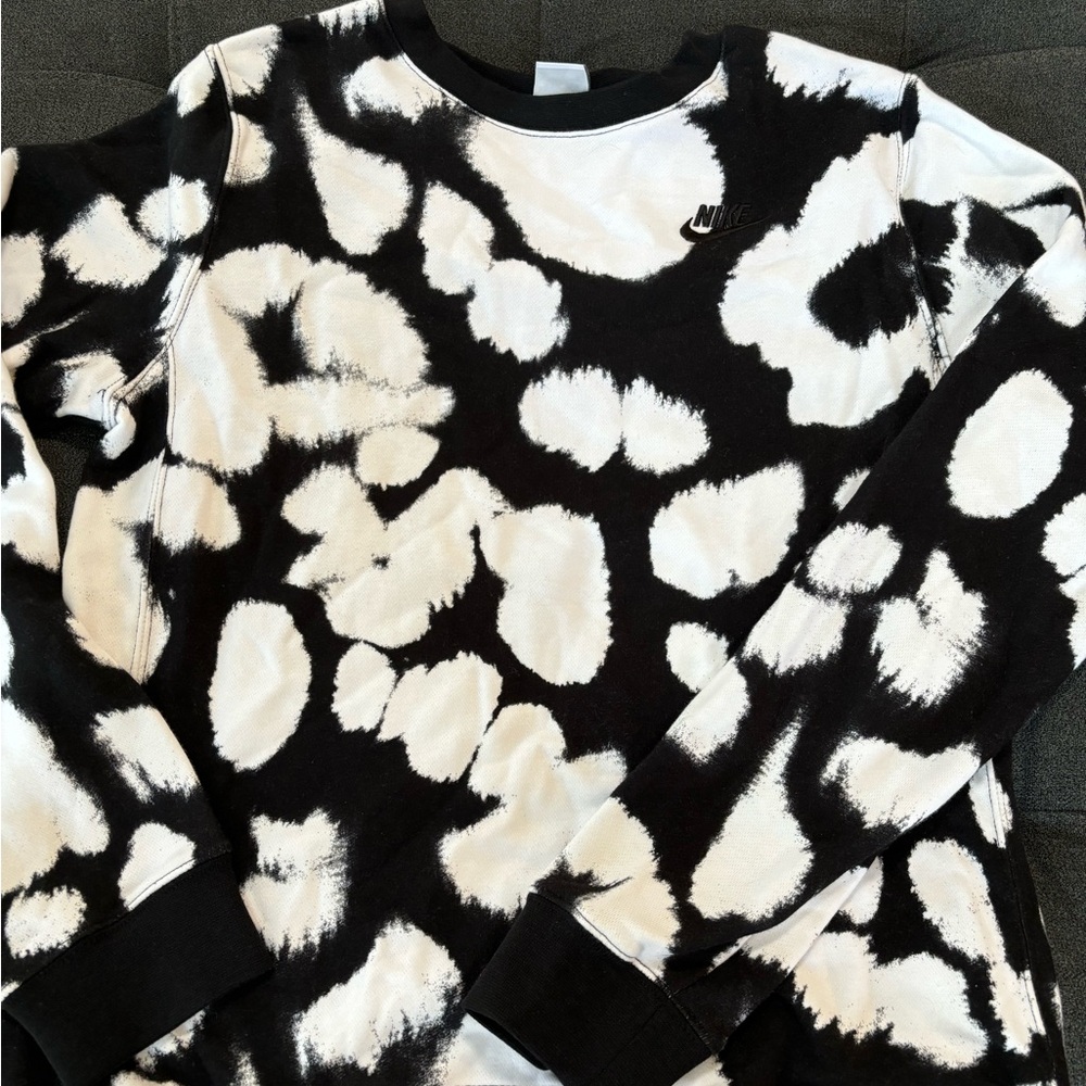 Nike crew neck sweatshirt